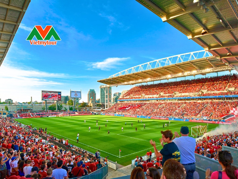 san-van-dong-bmo-field