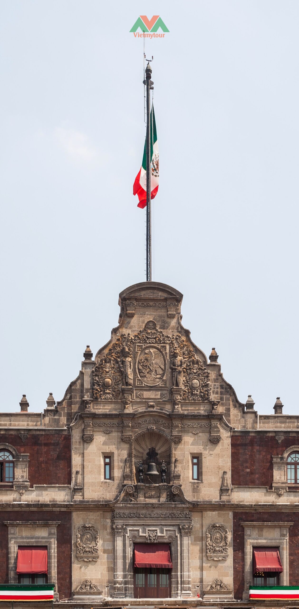 Cung điện Quốc gia Mexico City trung tâm chính trị của chính phủ Mexico