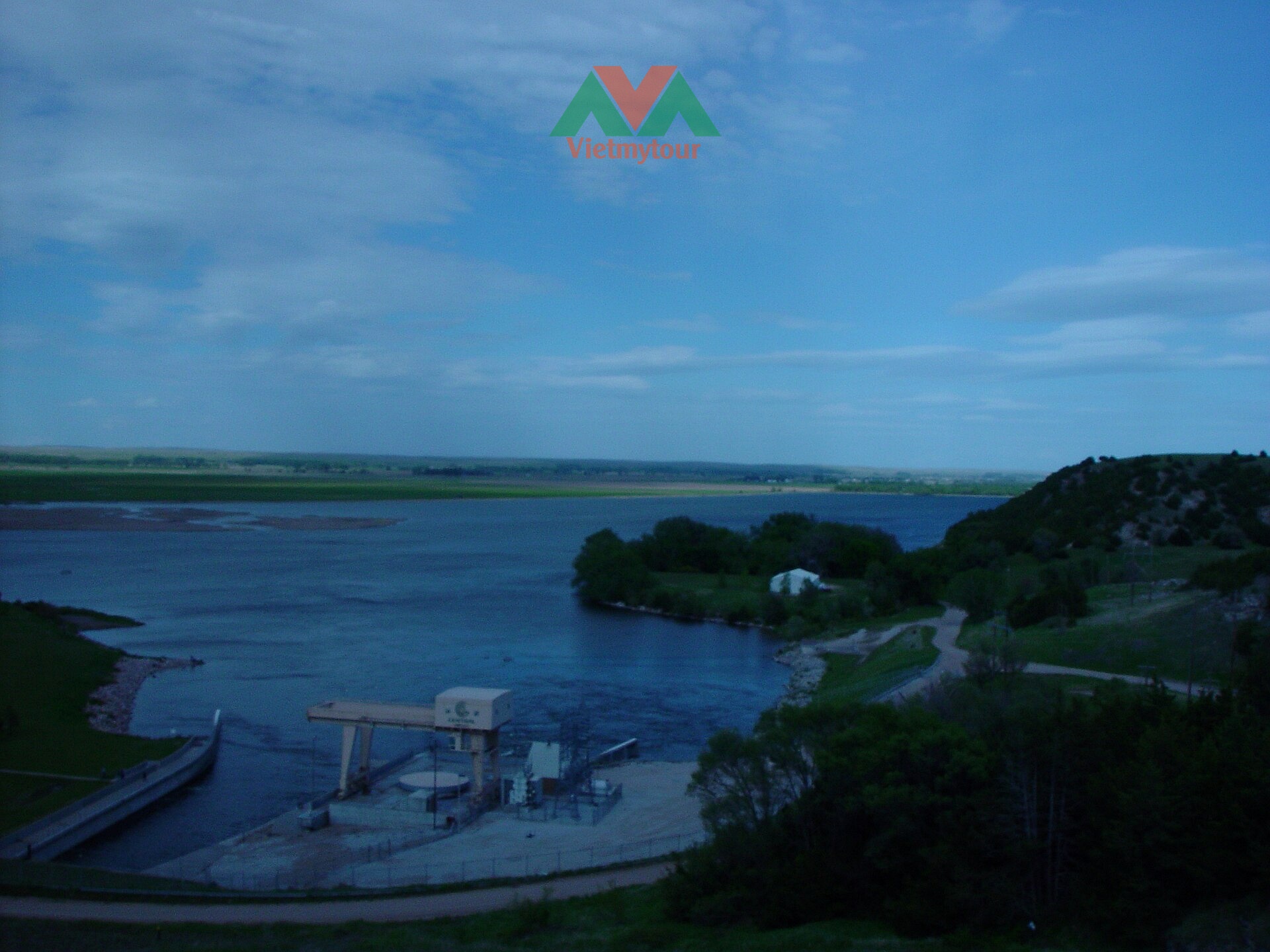 Đập thủy điện Kingsley Dam và hồ Lake Ogallala Nebraska
