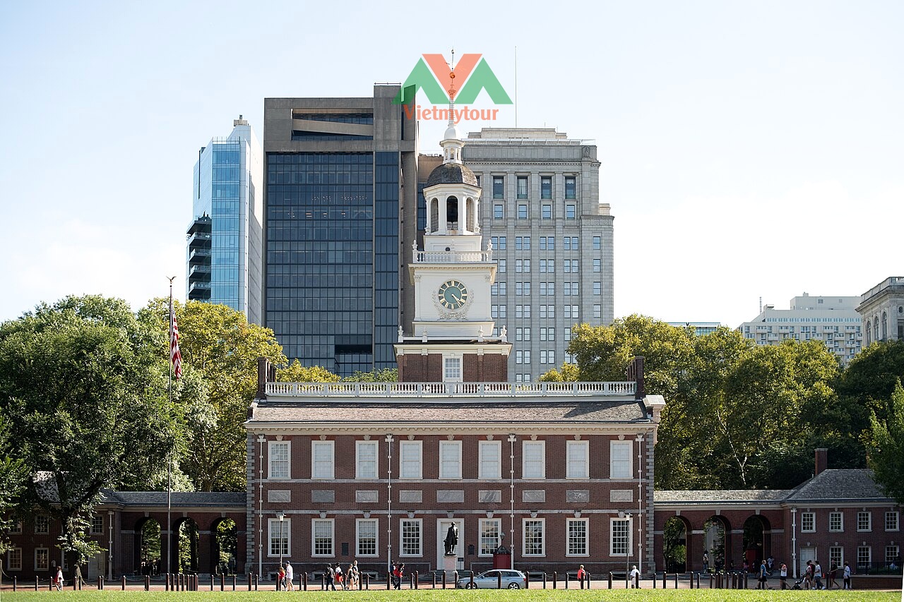 Tòa nhà Independence Hall và chuông Liberty Bell tại Philadelphia Mỹ