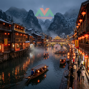 Tour du lịch Trung Quốc Tết Bính Ngọ 2027 Phượng Hoàng Cổ Trấn Trương Gia Giới Ảnh minh họa từ AI